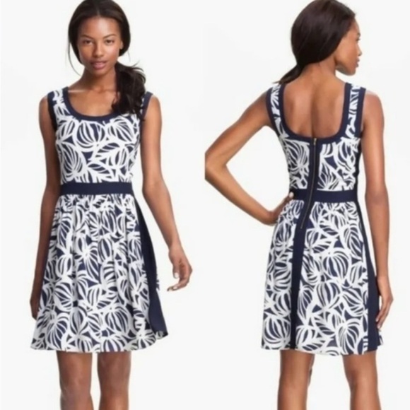 Lilly Pulitzer ‘Irene Need My Shades’ Printed Mini Shift Dress |Size 4| - Picture 1 of 9